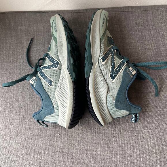 New Balance DynaSoft Nitrel V4 Running Shoes Womens 8 Teal Sneakers All Terrain - Picture 3 of 12